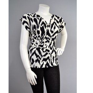 Love Crazy Ladies Surpliced Top White Tiger Animal-Print Size 2XL  NWOT